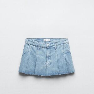 High-Wasted Mini Skirt